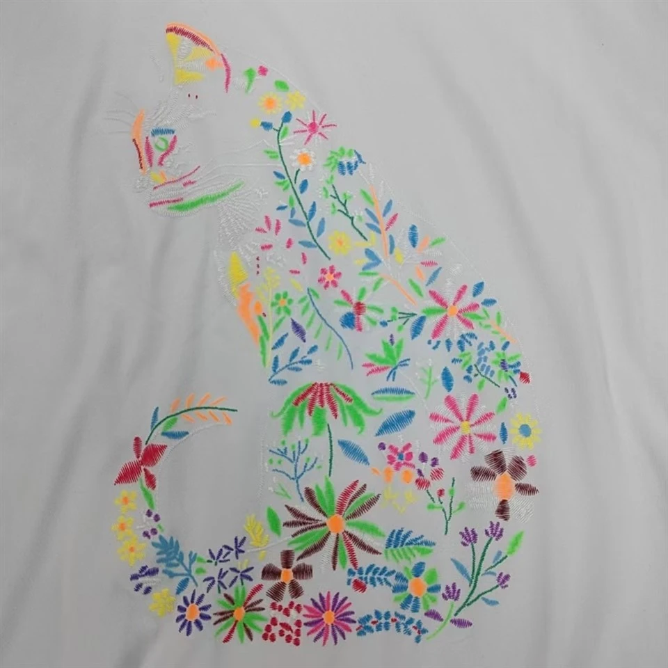 Yuav Ua Li Cas Paj Ntaub Designs