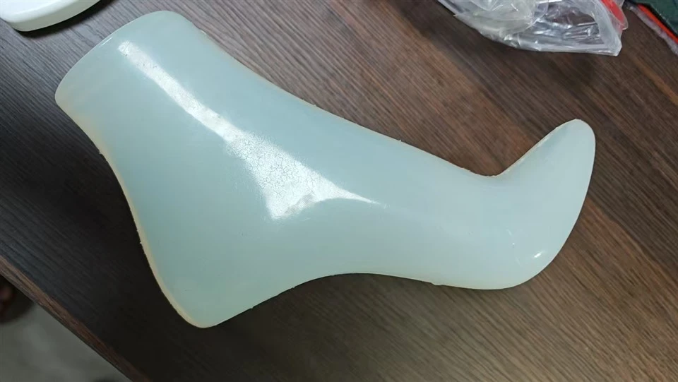 Liquid Silicone Roj Hmab