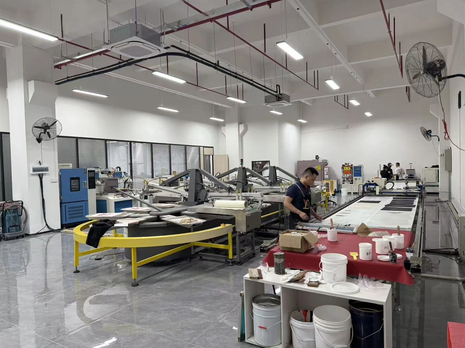 Screen printing room Screen printing room